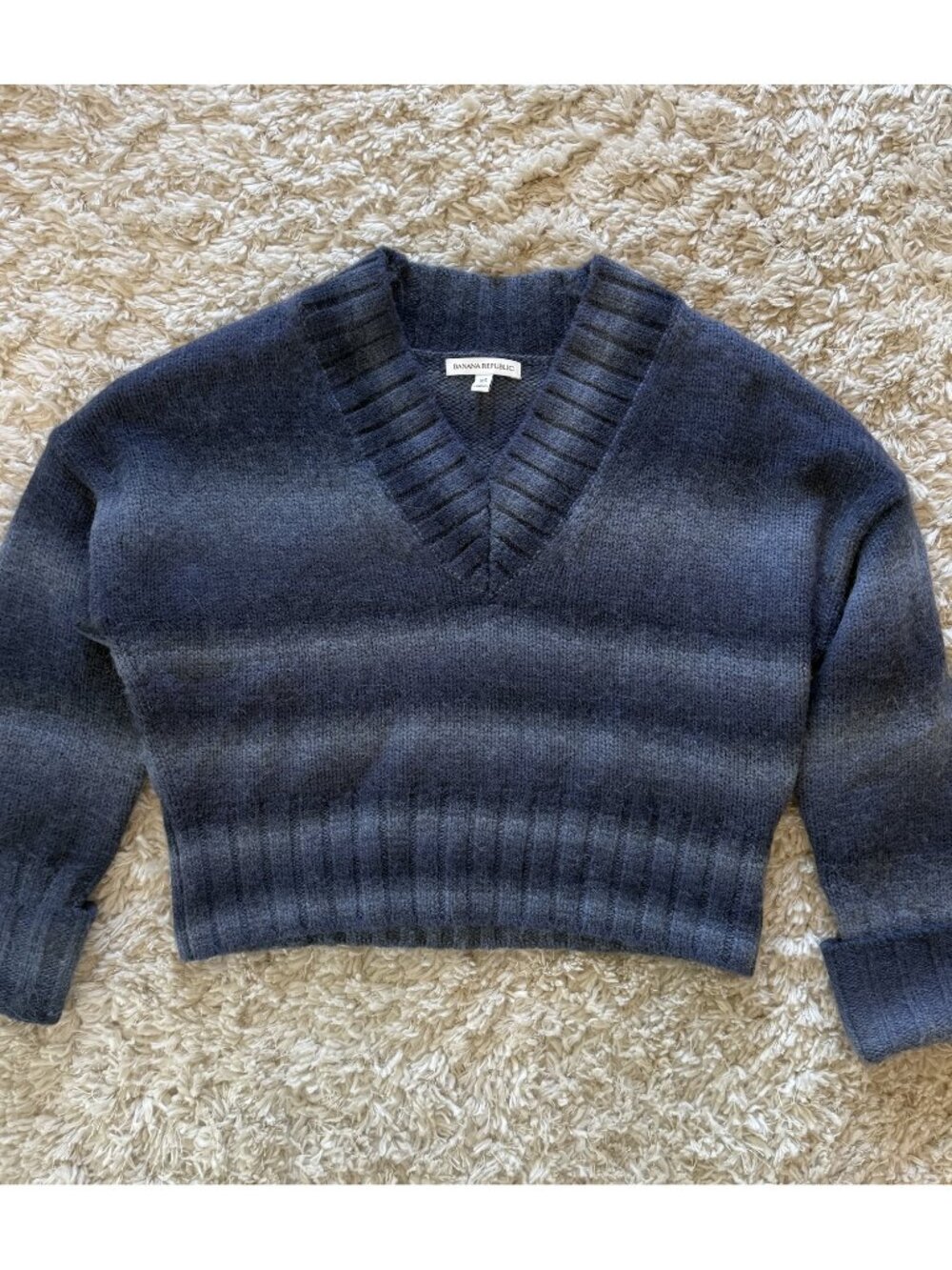 Banana Republic Wool Alpaca V-Neck Sweater XS Blue Multi Ombre Striped Cropped